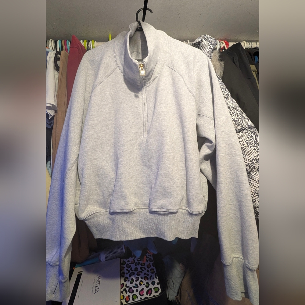 TNA AfterFX 1l2 zip sweater sz Medium